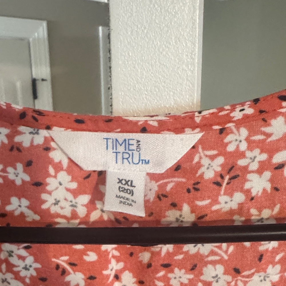 Time and Tru Red Floral Midi Dress - Picture 2 of 3